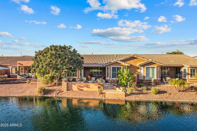 42551 W Candyland Pl-36