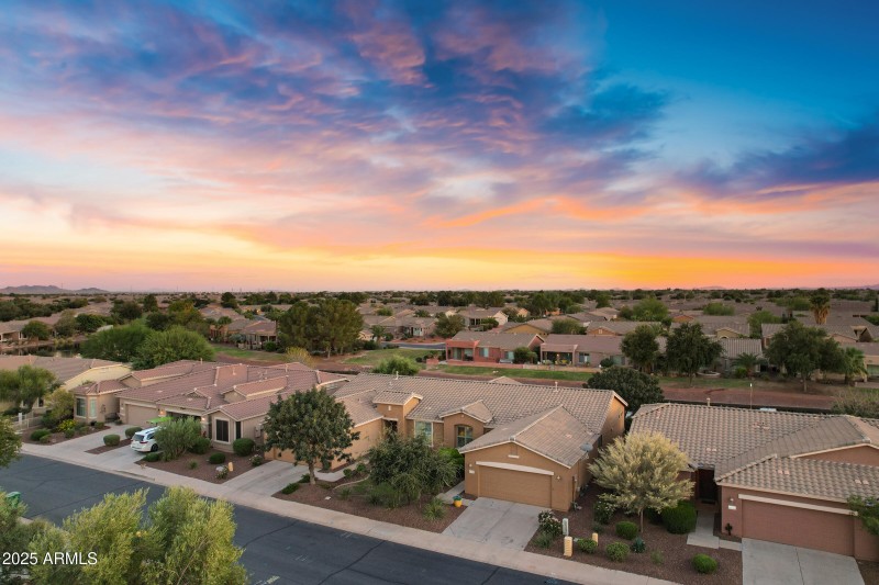 42551 W Candyland Pl-55