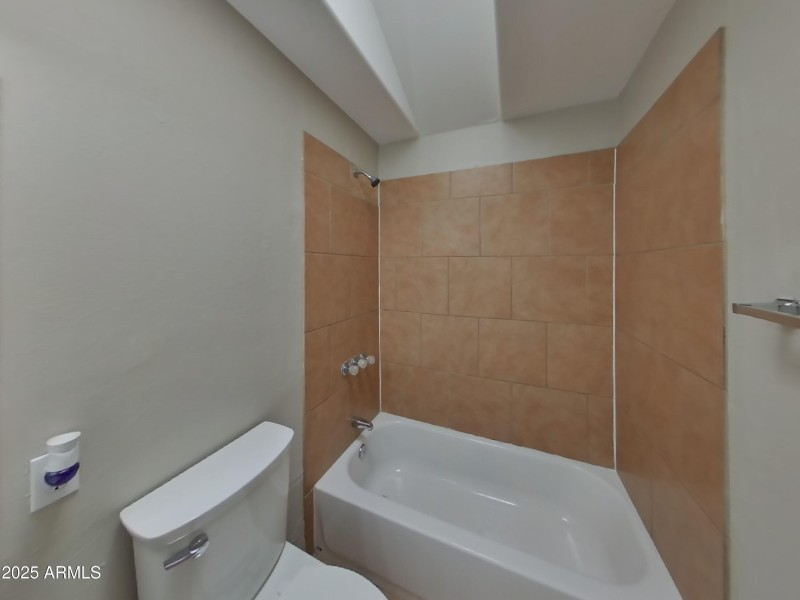 13_pc_dTb82u4GL2_FYa2WzFHTo_layout_0