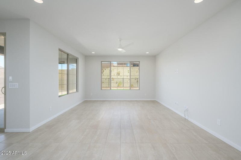 13542_w_copperleaf_23