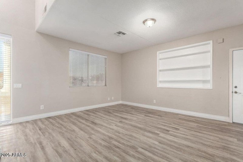 20250301100206550464000000-o