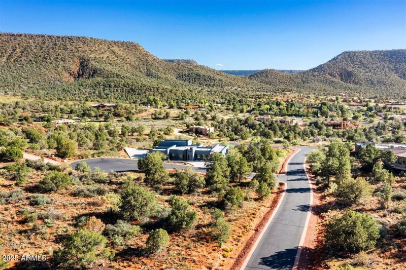 16-30 ho hum cir sedona_116 - Copy - Cop