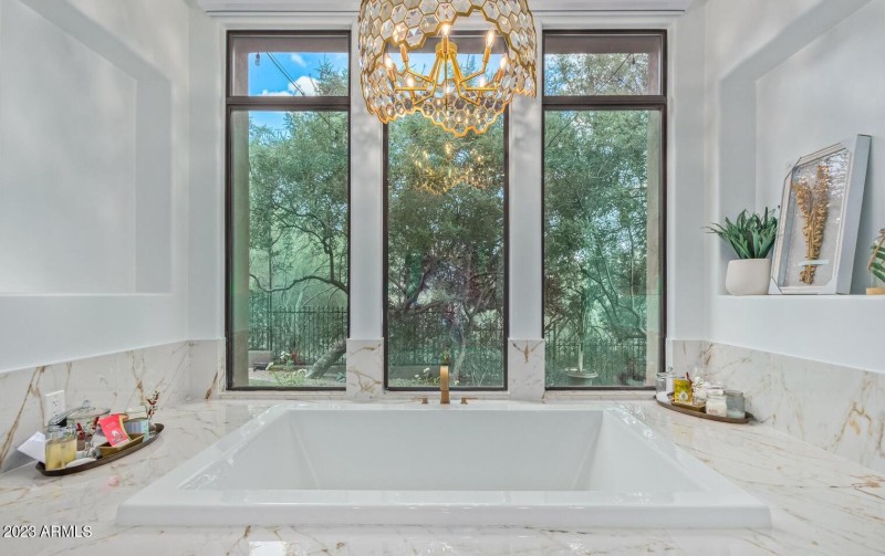 Primary Bedroom Bathroom