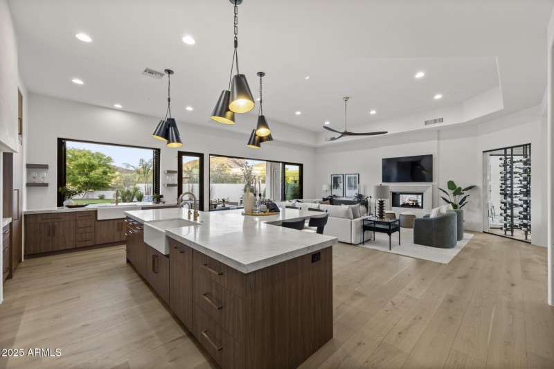 Photo by ChaseCapture