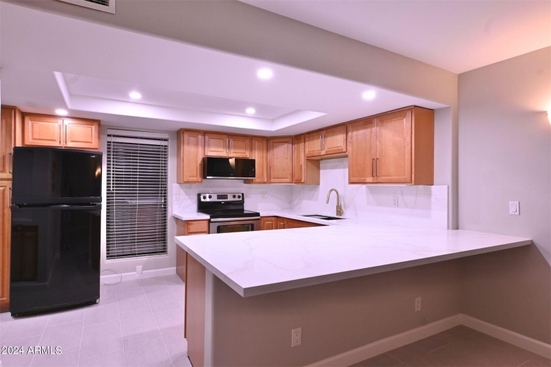 0edb8f67-b3a8-4708-8441-c12a33adf73f