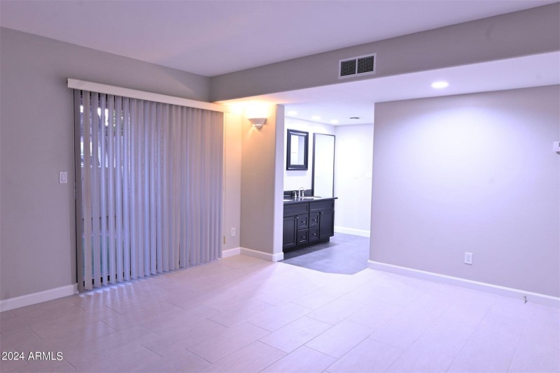 97f36d03-e4fd-48a4-a872-78b962c8d57b