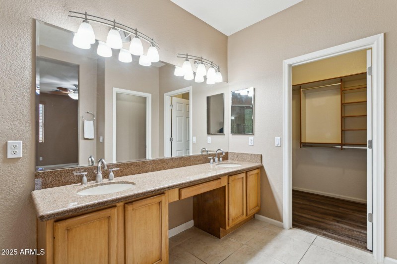 5455 W Buffalo St - Primary Bath