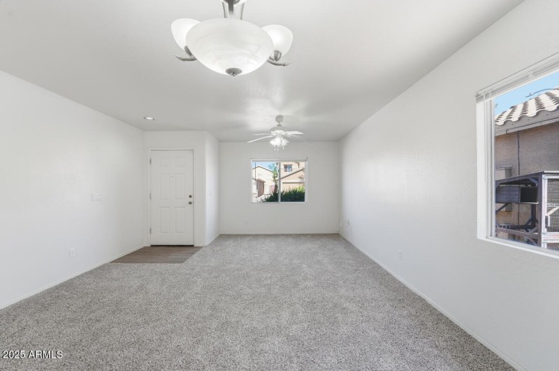 11589 W Lee Ln-11 - Copy