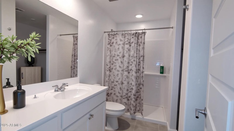 collov-ai_20251024143325_m4gn1r