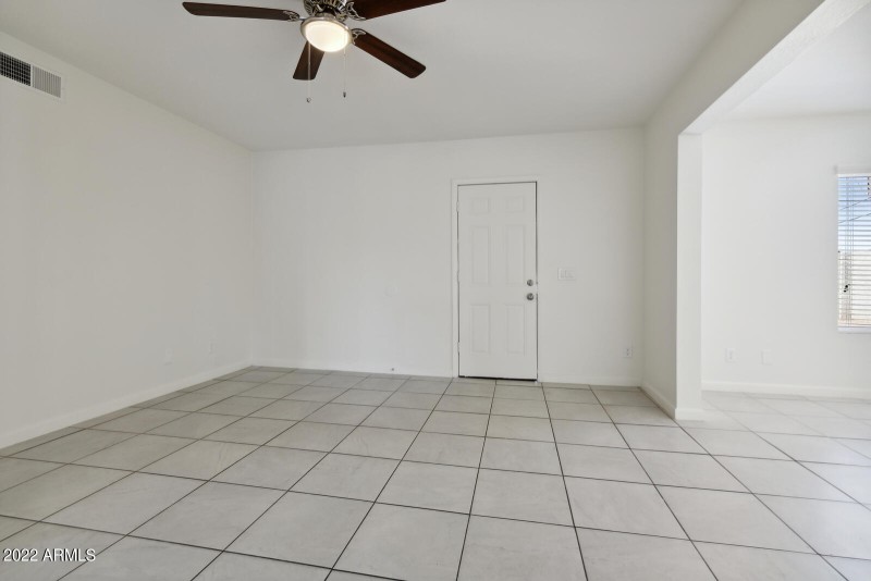 011_1600x1067_mls_1600x1067 (45)