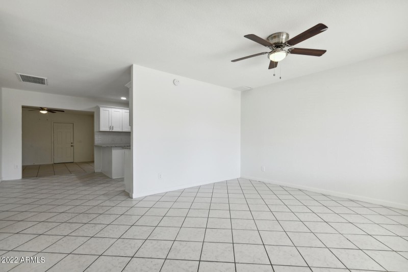 003_1600x1067_mls_1600x1067 (47)