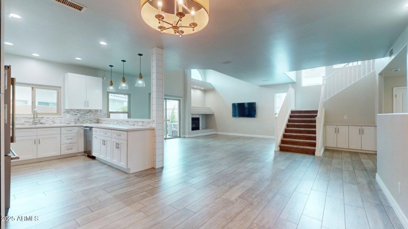 6510-S-Hazelton-Ln-142-10242025_151616