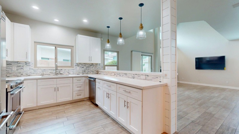 6510-S-Hazelton-Ln-142-10242025_151647