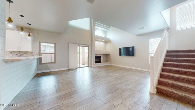 6510-S-Hazelton-Ln-142-10242025_151927