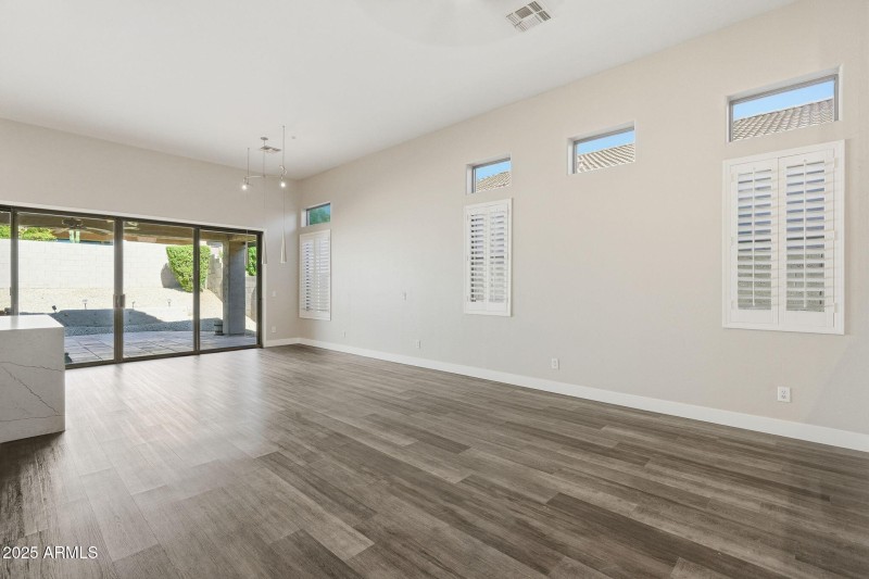 7-web-or-mls-007_ListerPros