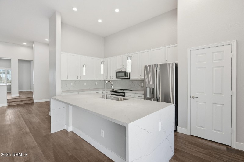 14-web-or-mls-014_ListerPros