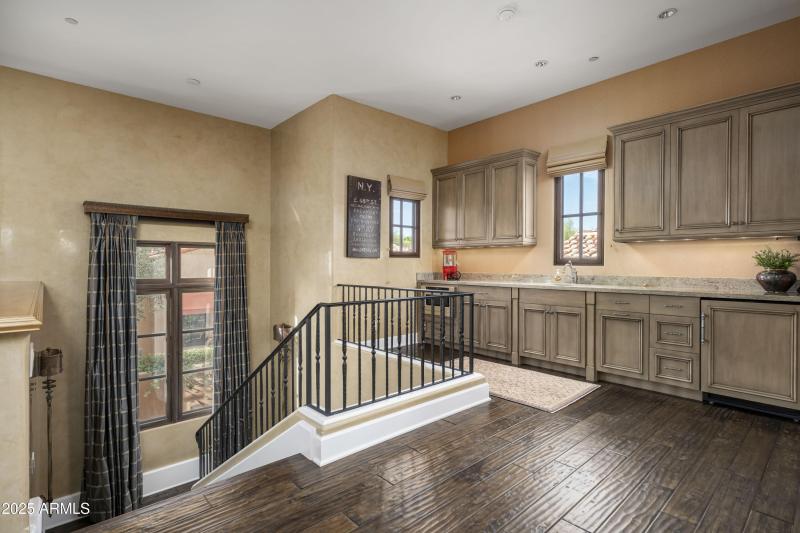 18754 N 101st Pl Scottsdale-33-22