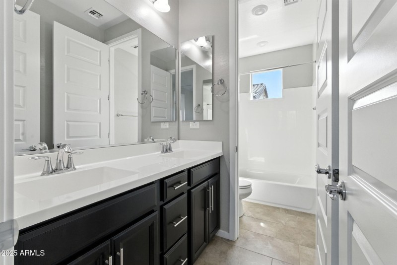 18-web-or-mls-389A1067 Ruben Ortiz