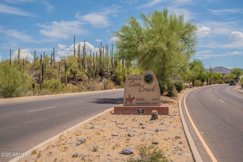 101-web-or-mls-Hidden Valley-22