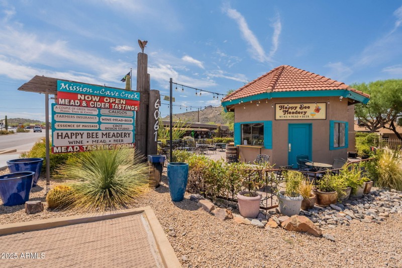 80-web-or-mls-Hidden Valley-1