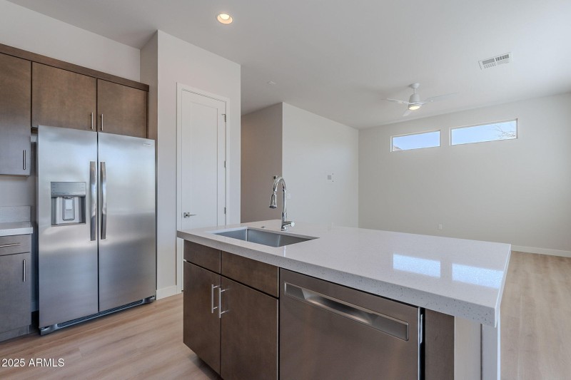 12-web-or-mls-Hidden-12