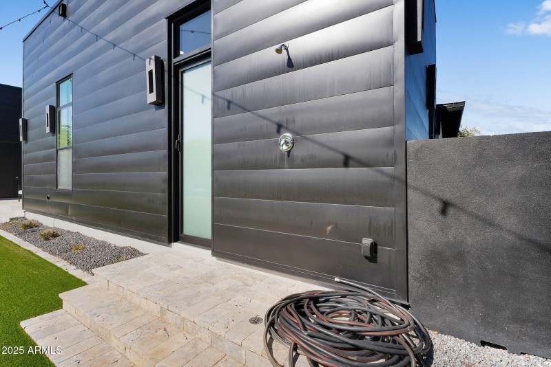 174-web-or-mls-Soft Wind-166