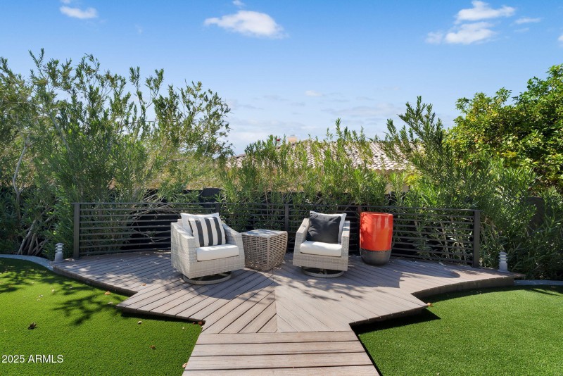 162-web-or-mls-Soft Wind-161