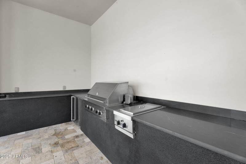 155-web-or-mls-Soft Wind-143