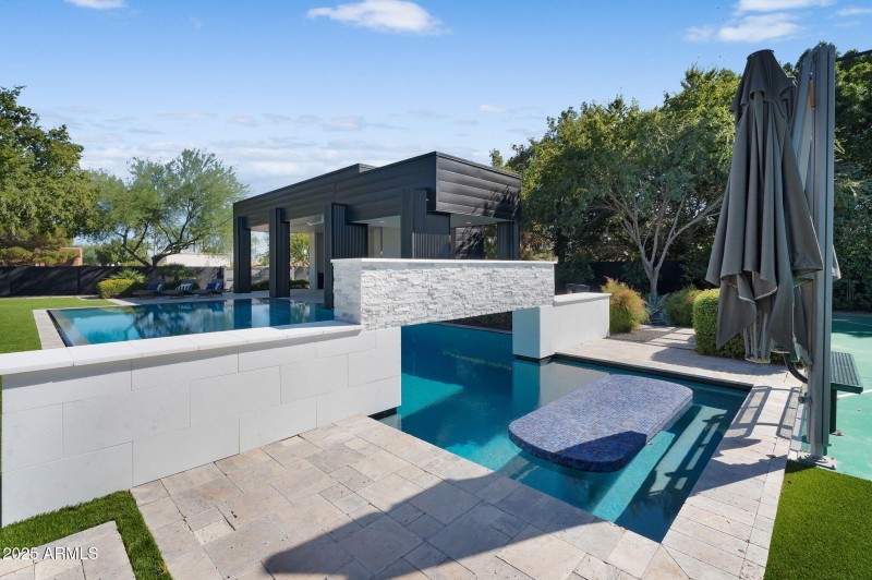 146-web-or-mls-Soft Wind-164