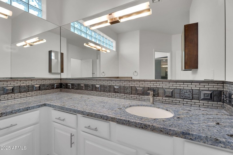 99-web-or-mls-Soft Wind-64