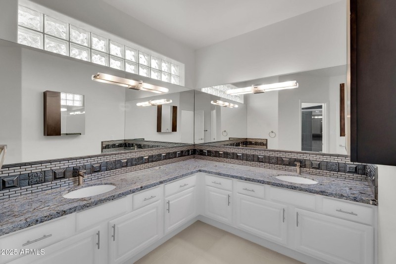 97-web-or-mls-Soft Wind-62