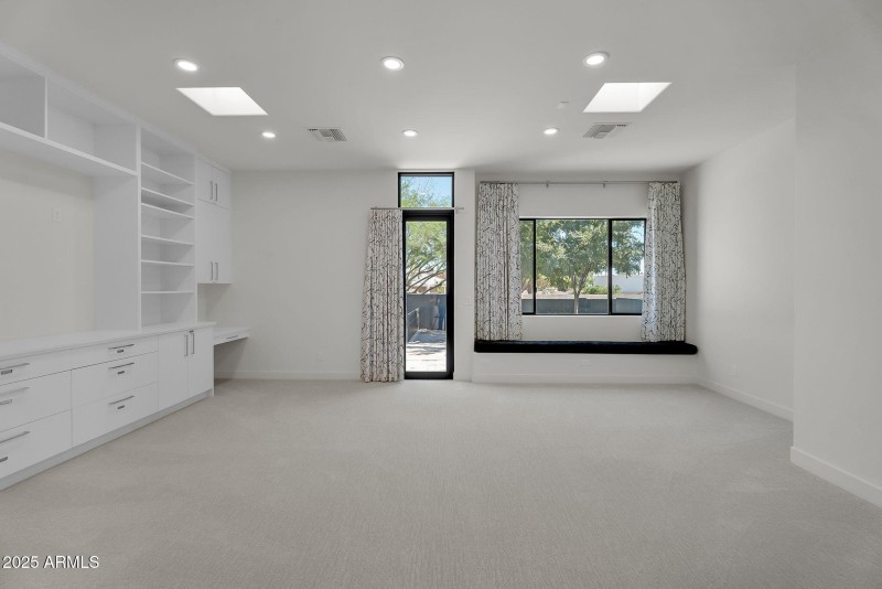 82-web-or-mls-Soft Wind-78