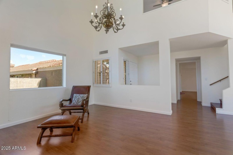 Beautiful Airy Space