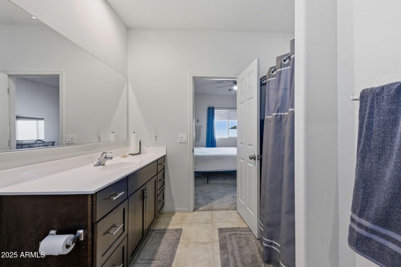 27-web-or-mls-43818 W Acacia Ave-27