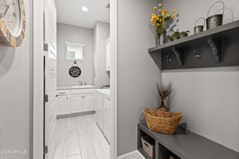 Laundry | MudRoom