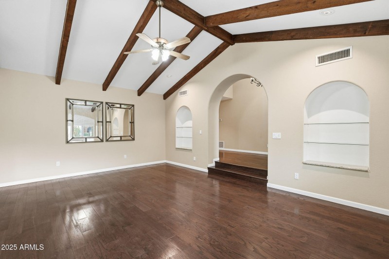 12-web-or-mls-033_ListerPros