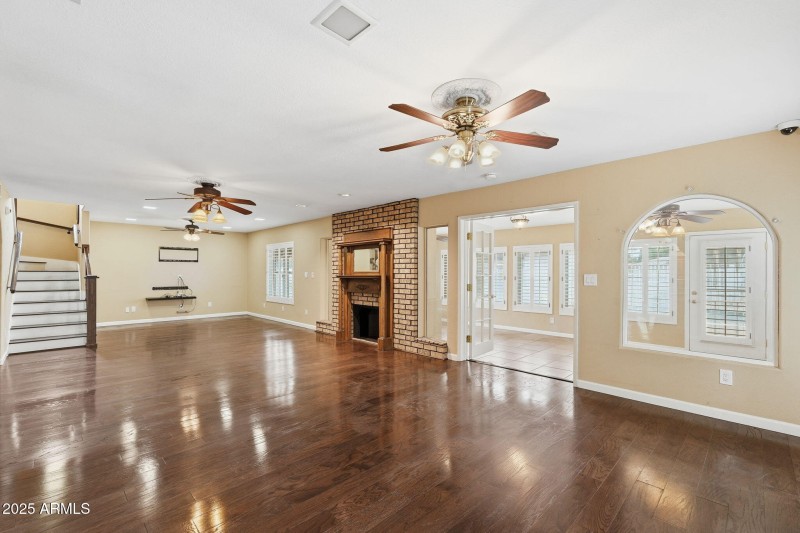 16-web-or-mls-037_ListerPros