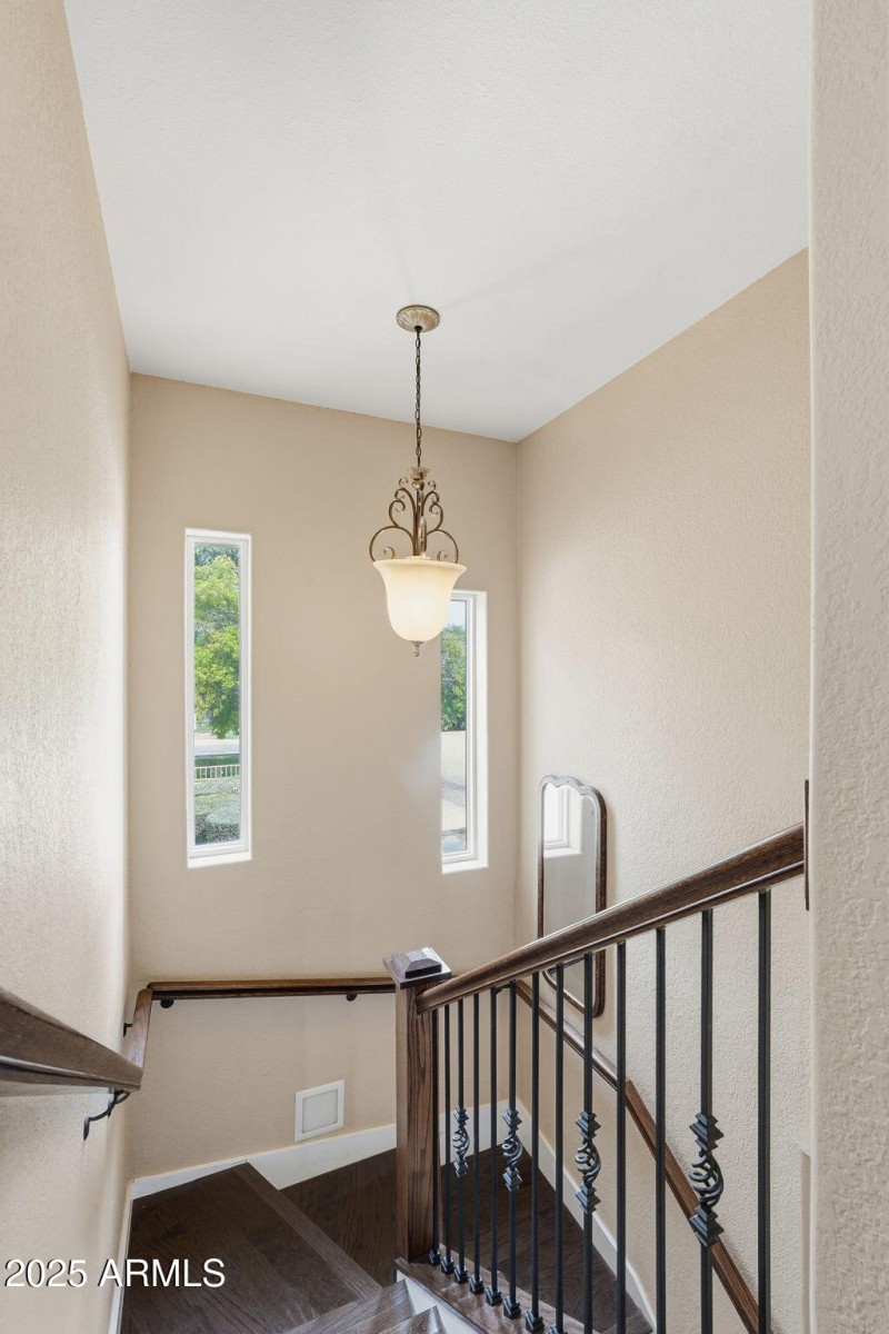 34-web-or-mls-055_ListerPros