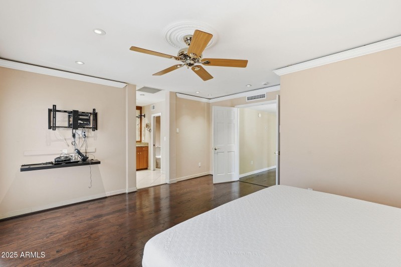 46-web-or-mls-067_ListerPros