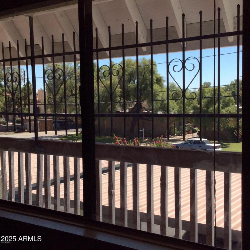 1012 E Highland Avenue