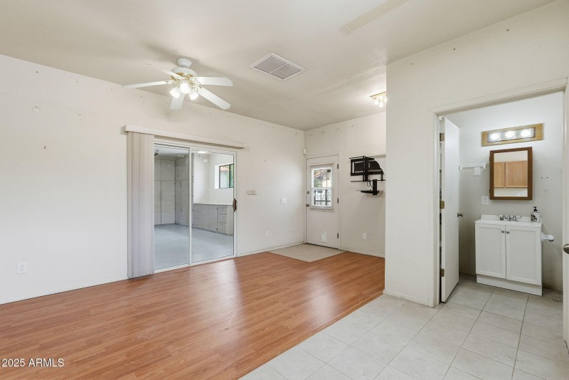 33-web-or-mls-054_ListerPros