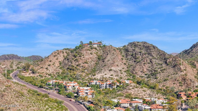 14-web-or-mls-DJI_20251023095928_0435_D