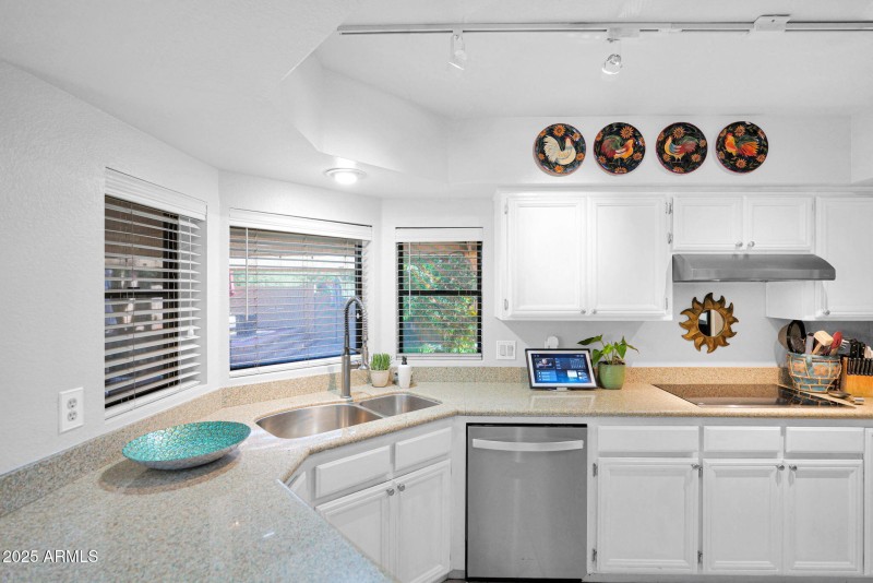 35-web-or-mls-P1338169