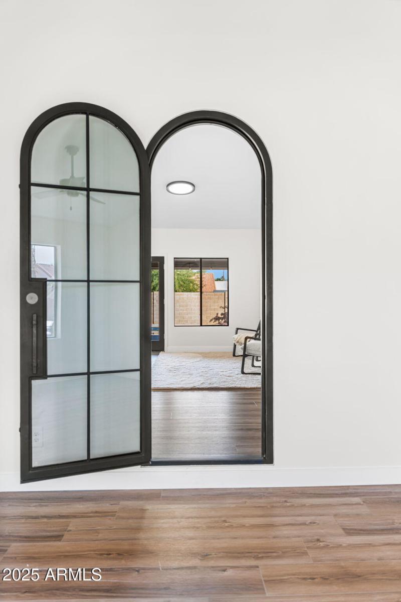 15833 N 60th Way, Scottsdale AZ 85254