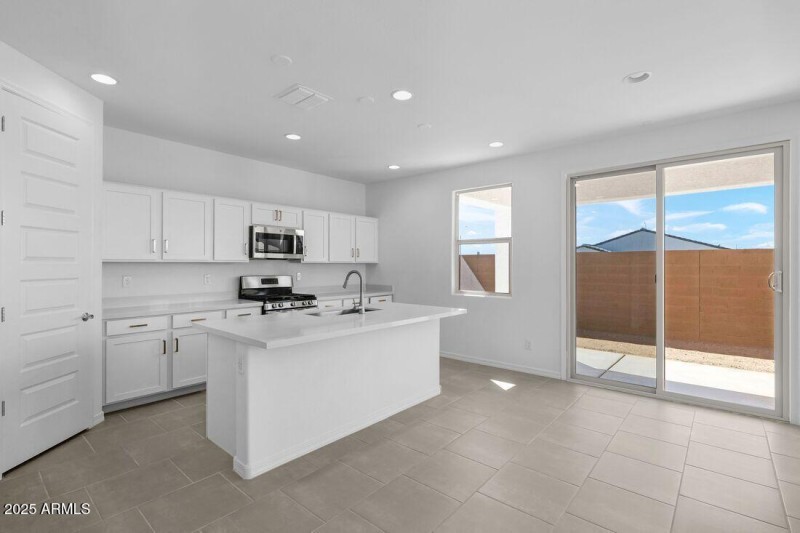 25161 N 165th Lane ~ Ready Now!