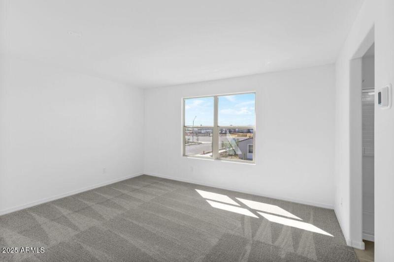 25161 N 165th Lane ~ Ready Now!