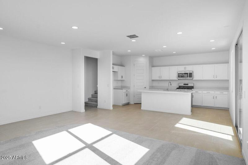 25161 N 165th Lane ~ Ready Now!