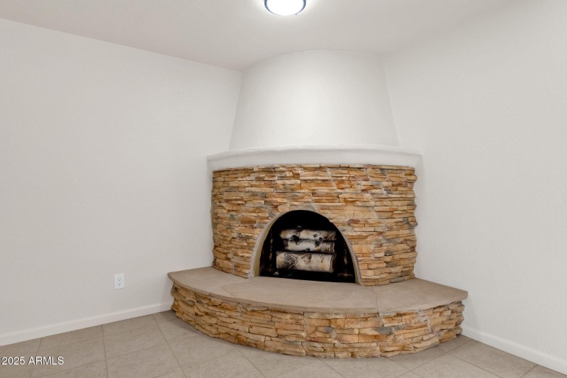 Beehive Fireplace