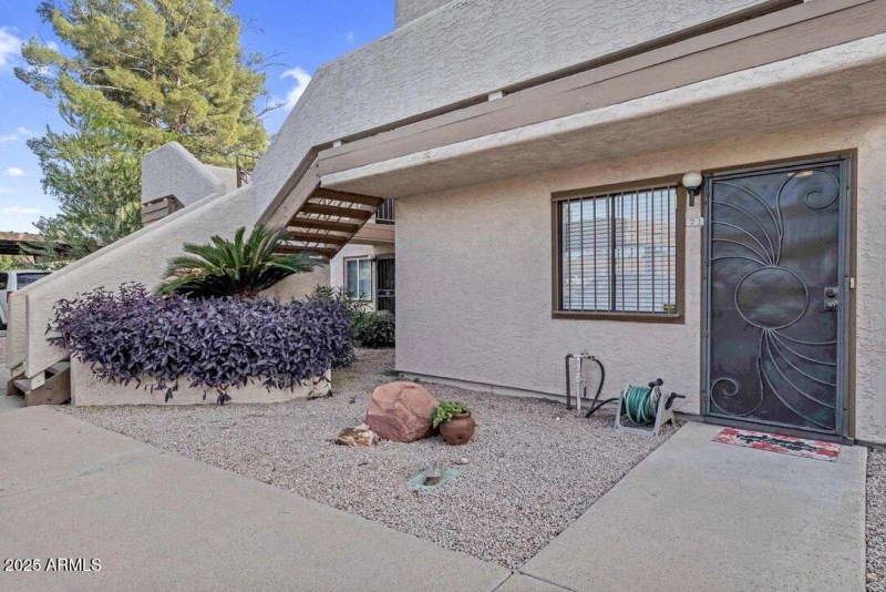 Front Entry 1st Floor Unit