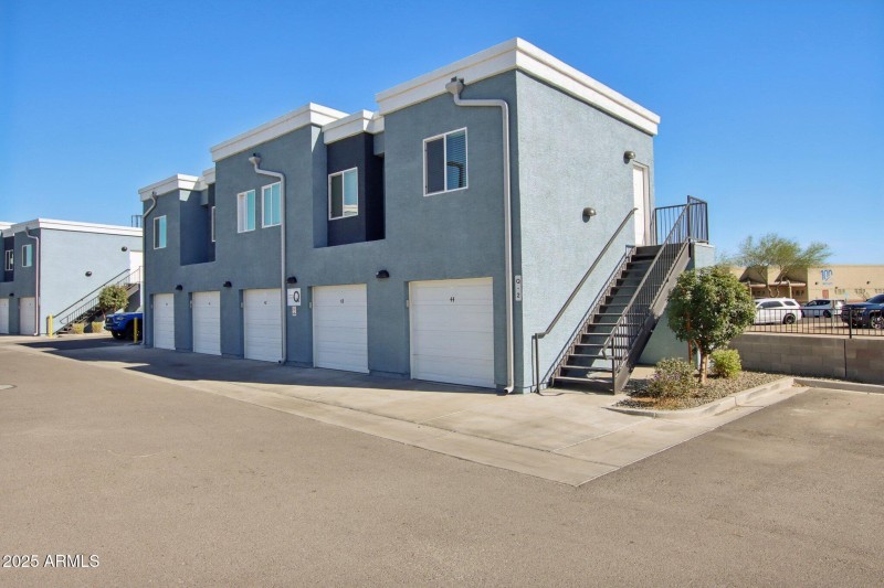 12945 W Greenway Rd L102-001